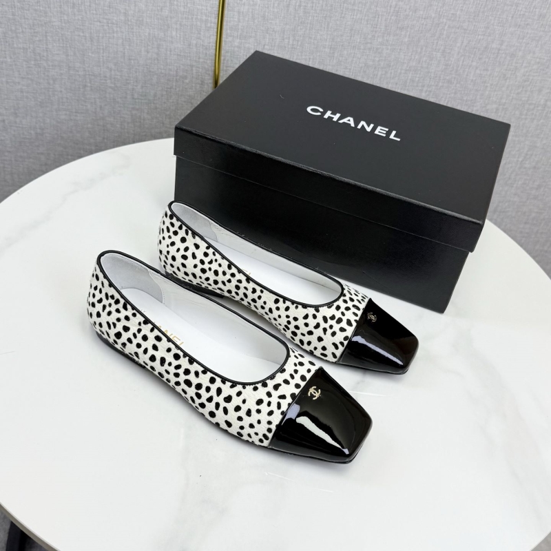Ch**el flat shoes
